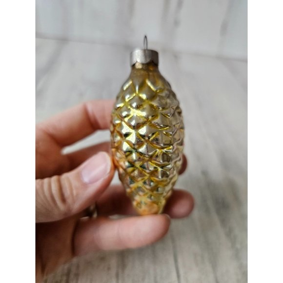 Vintage USA shiny brite pinecone gold glass ornament Xmas tree - Picture 2 of 6